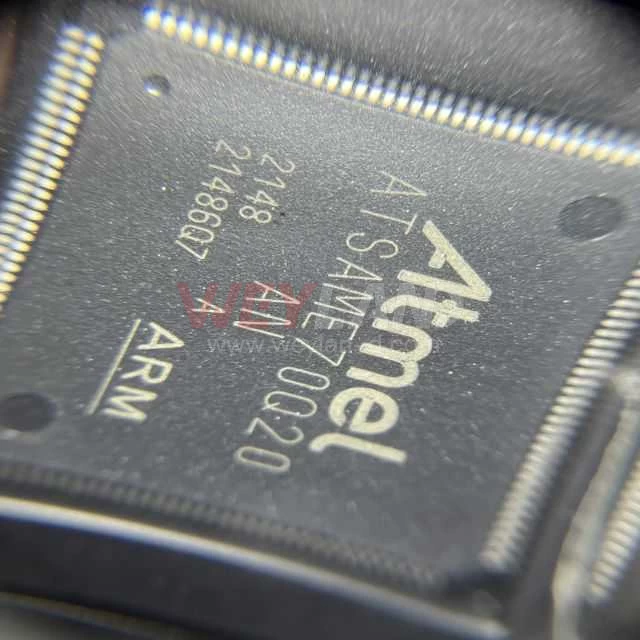ATMEL ATSAME70Q20A-ANT