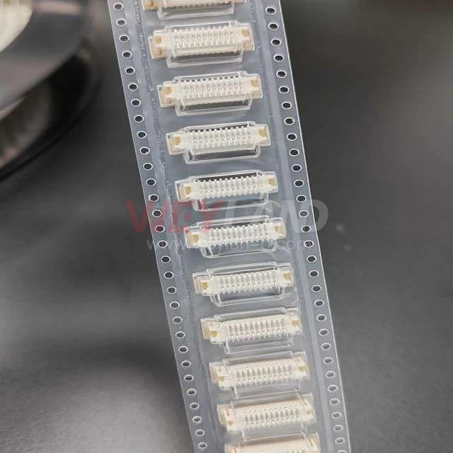 Molex 52610-1272 Picture three