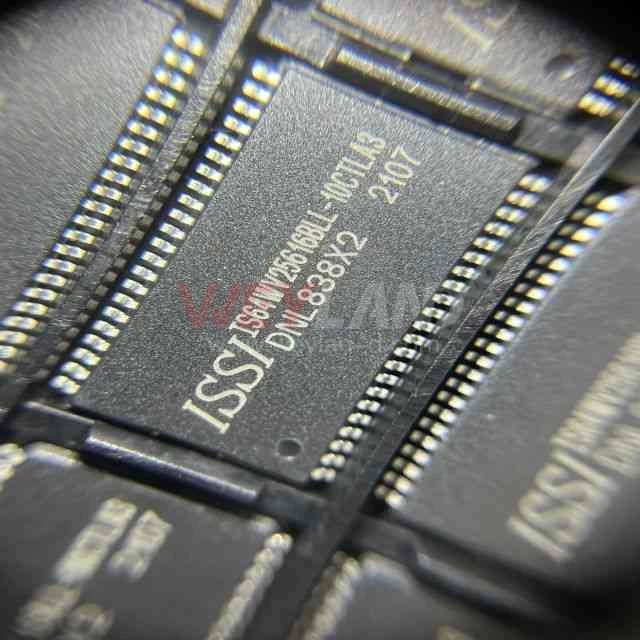 IS64WV25616BLL-10CTLA3