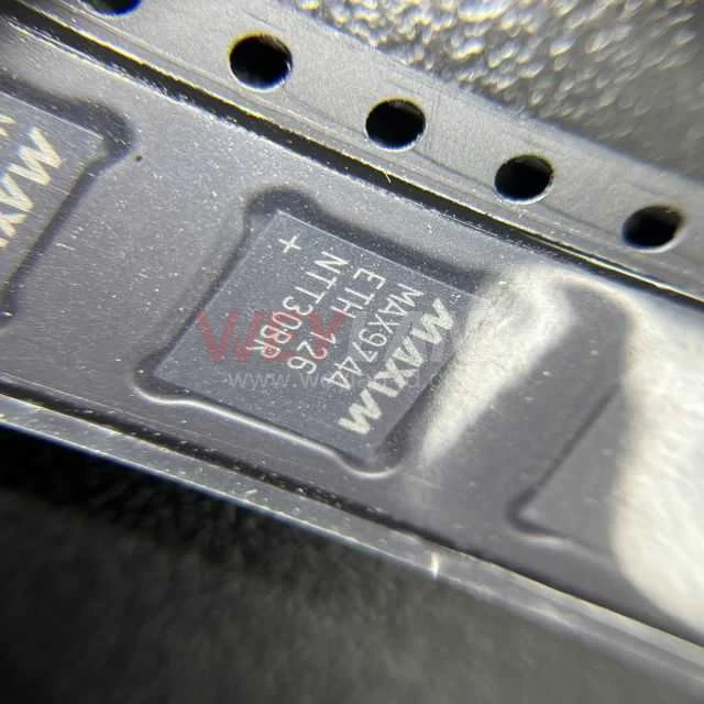 Analog Devices MAX9744ETH+T