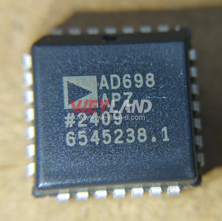 Analog Devices AD698APZ Picture two