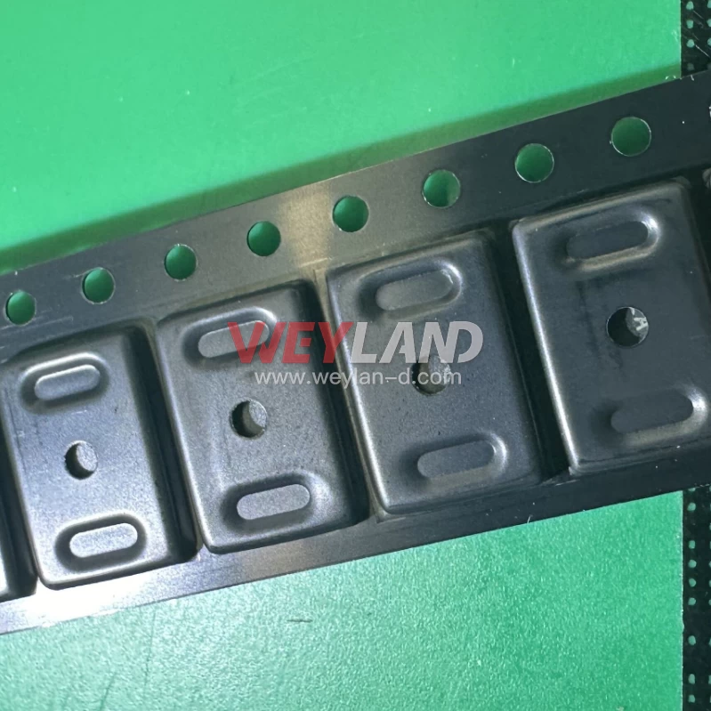 Analog Devices AD7708BRUZ-REEL7 Picture three