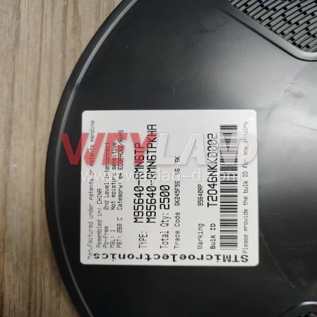 STMicroelectronics M95640-RMN6TP Picture two