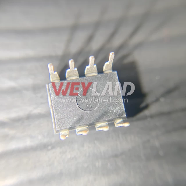 Microchip 24LC256-I/P Picture two