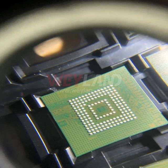 Toshiba THGBMNG5D1LBAIL Picture three