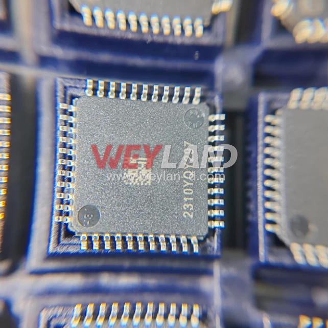 Microchip ATMEGA32A-AU Picture three