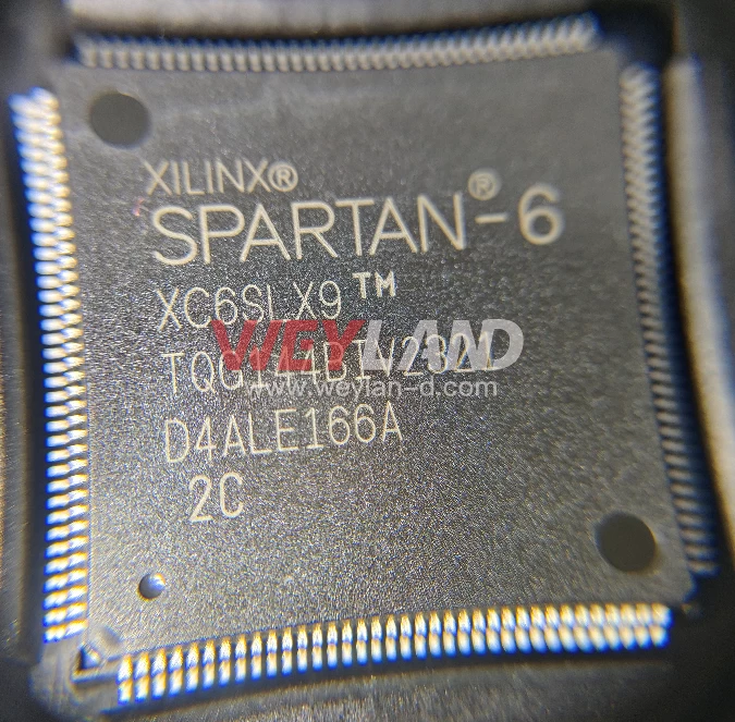 Xilinx XC6SLX9-2TQG144C