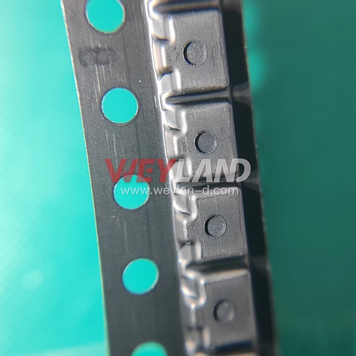 Texas Instruments REF3030AIDBZR Picture two