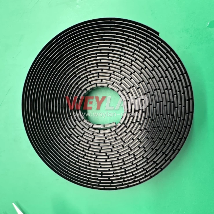 Analog Devices AD8608ARUZ-REEL