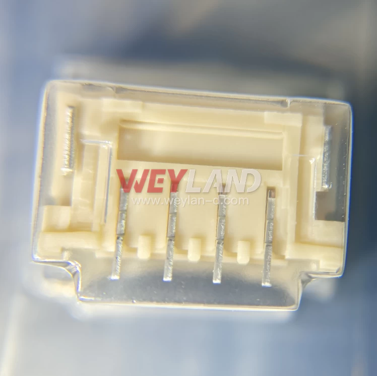 Molex 502443-0470 Picture three