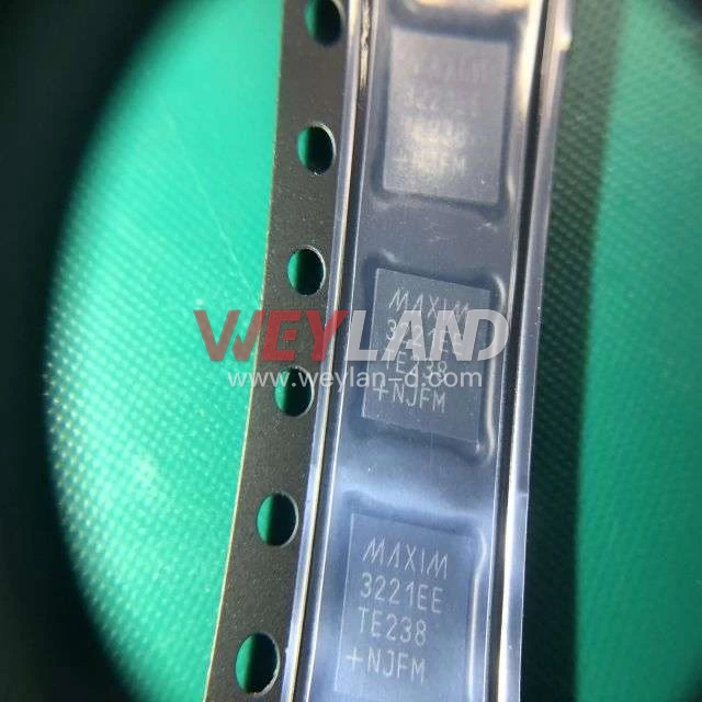 Analog Devices MAX3221EETE+T