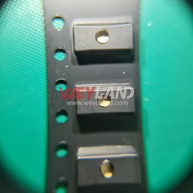 Toshiba TLP281(GB-TP,F) Picture two