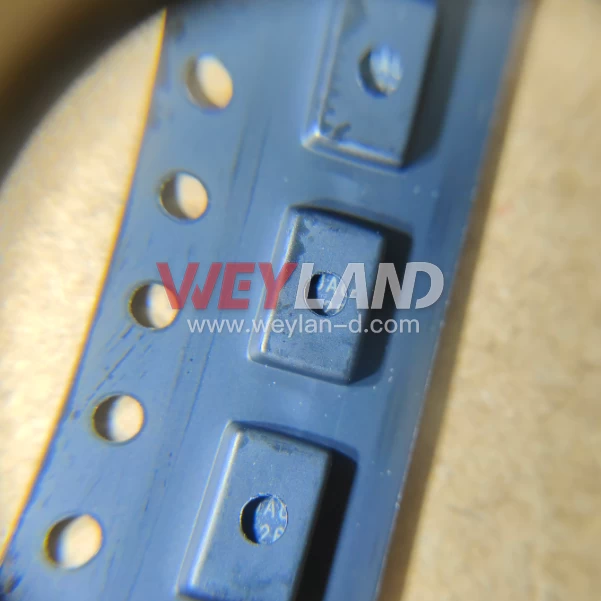 Analog Devices MAX44251AUA+T Picture two