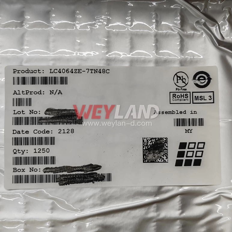 Lattice Semiconductor LC4064ZE-7TN48C