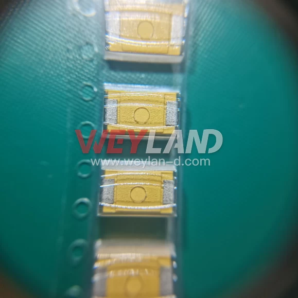 AVX TAJD477K006RNJ Picture three