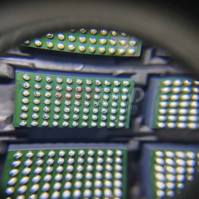 Analog Devices LTM4644EY#PBF Picture three