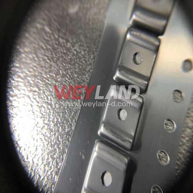AKM Semiconductor AK4430ET-E2 Picture three