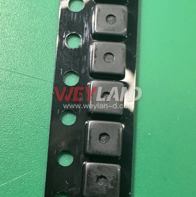 Analog Devices ADR3433ARJZ-R7 Picture two