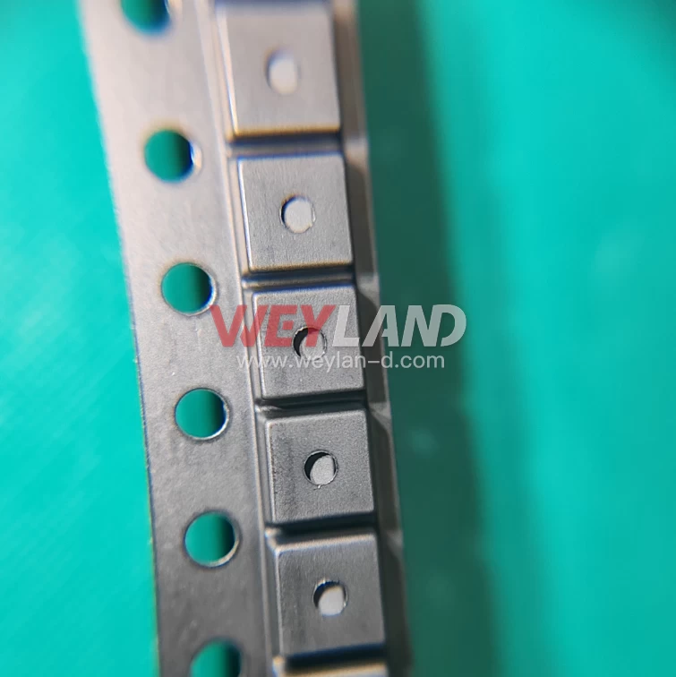 MICRONE ME6211C33M5G-N Picture two