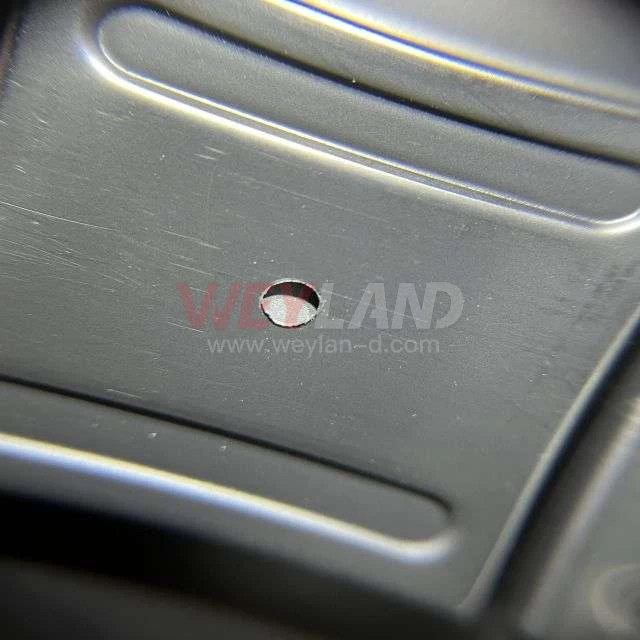 ATMEL ATSAME70Q20A-ANT Picture three