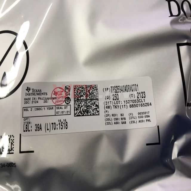 TPS25940AQRVCTQ1