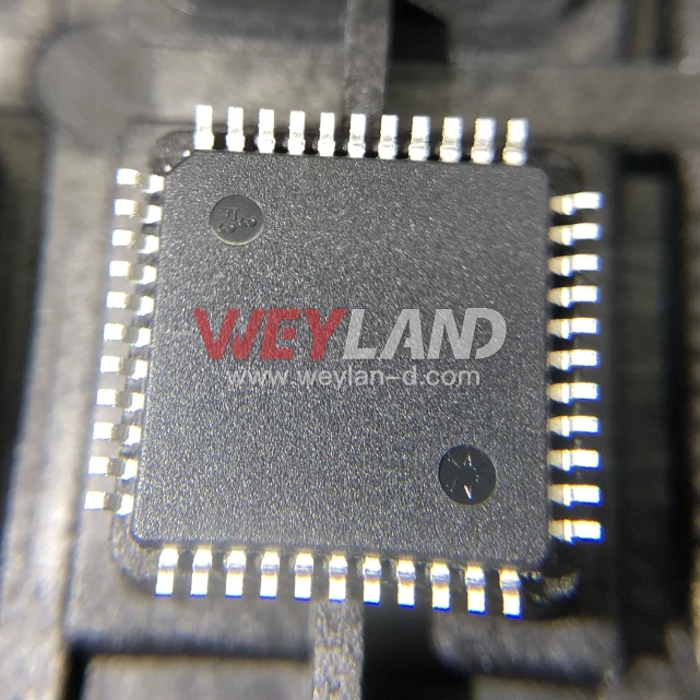 Xilinx XCR3064XL-10VQG44I Picture two