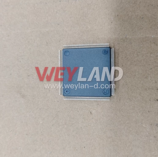 AMD XC4005E-4PQ160C Picture three