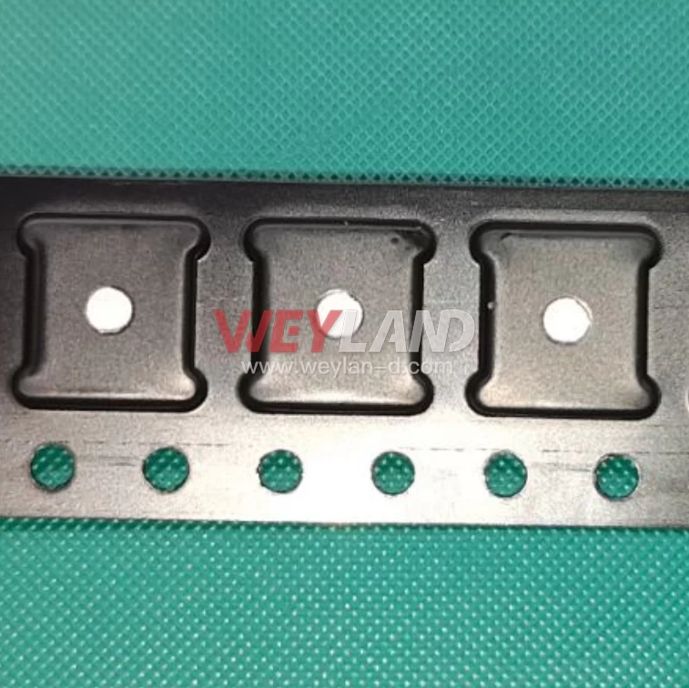 Winbond W25Q32JVZPIQ Picture two