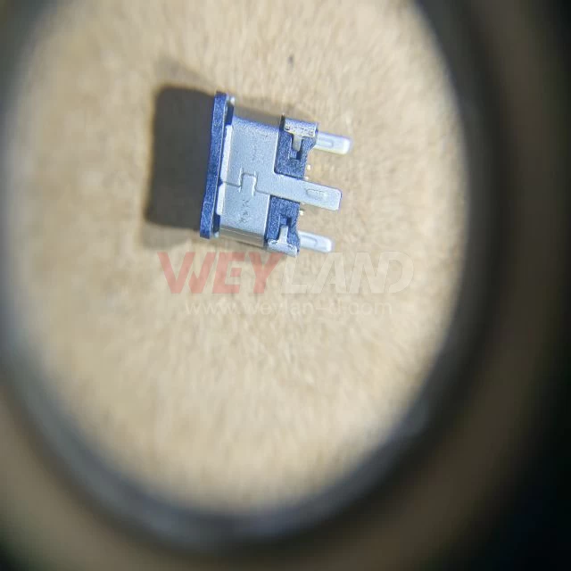 Molex 1051330011 Picture three