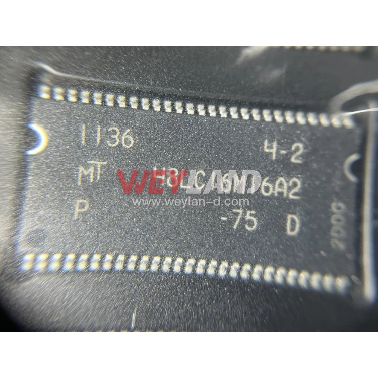 Micron MT48LC16M16A2P-75:D Picture two