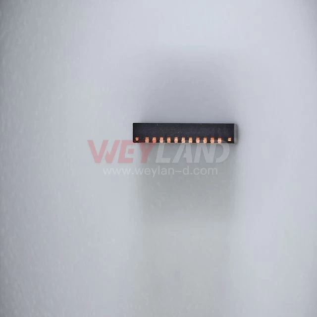 Analog Devices MAX9744ETH+T Picture three