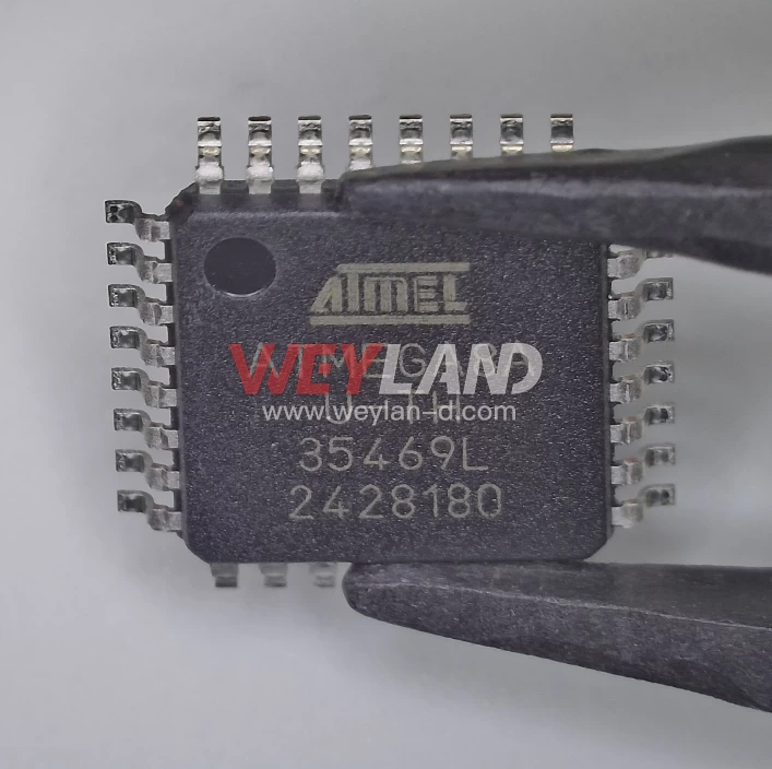 Microchip ATMEGA8A-AU Picture two