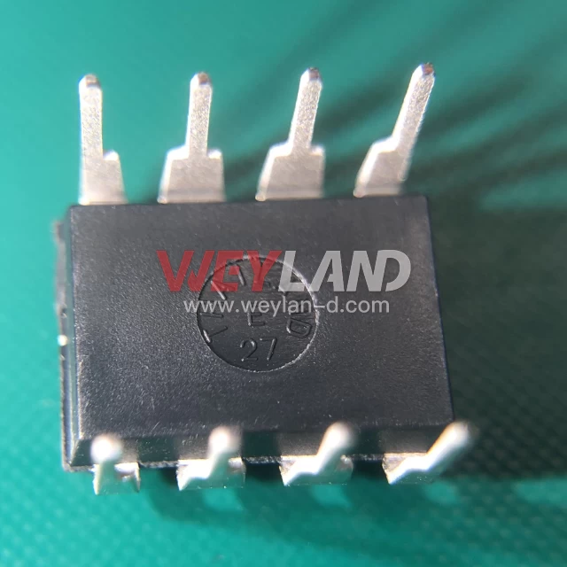 Microchip PIC12F675-I/P Picture two