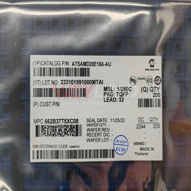 Microchip ATSAMD20E18A-AU Picture two