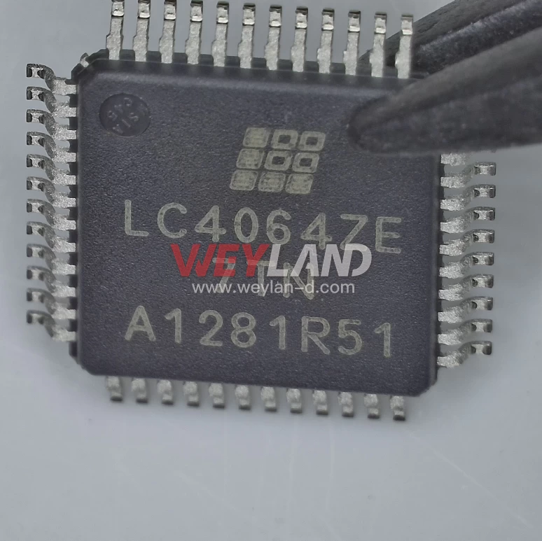 Lattice Semiconductor LC4064ZE-7TN48C Picture two