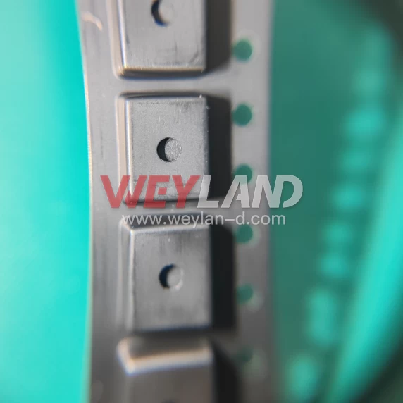 Infineon IR2153STRPBF Picture two