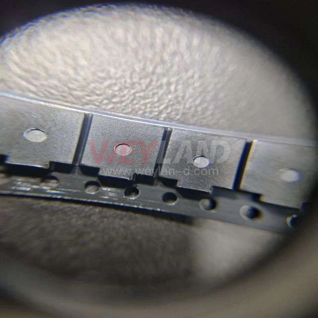 REG104GA-3.3