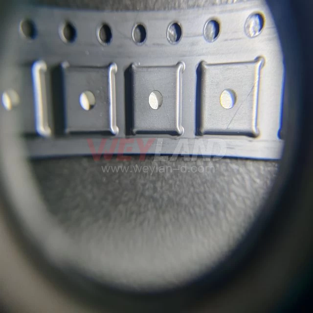Qualcomm AR8032-BL1A-R Picture three